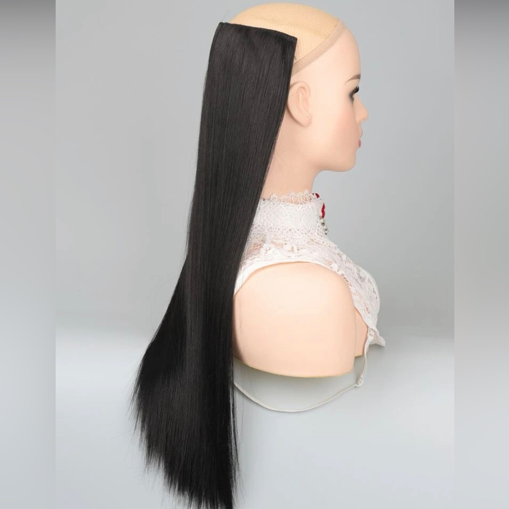 Long synthetic hair extensions
